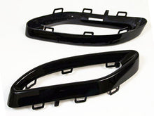 画像をギャラリービューアに読み込む, Night Package Tailpipe trims for AMG Line models - Set of 2pcs Night Edition