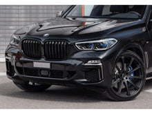 画像をギャラリービューアに読み込む, BMW X5 G05 Kidney Grille Gloss Black Twin Bar M Style from 2019