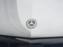 画像をギャラリービューアに読み込む, Mercedes black bonnet emblem badge logo