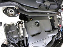 画像をギャラリービューアに読み込む, mercedes cla strut brace cla45 c117 w117