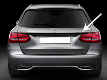 Carica l&#39;immagine nel visualizzatore di Gallery, Mercedes E Class Black trim