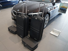 Carica l&#39;immagine nel visualizzatore di Gallery, BMW Luggage Set