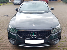 Afbeelding in Gallery-weergave laden, Mercedes E Class GTS grille