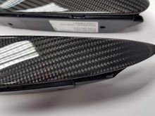 Carica l&#39;immagine nel visualizzatore di Gallery, c63 carbon fiber flics