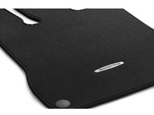 Afbeelding in Gallery-weergave laden, Mercedes R231 SL Genuine set of Mercedes-Benz floor mats RHD