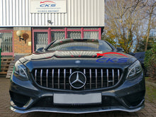 Afbeelding in Gallery-weergave laden, AMG Panamericana Grille Chrome and Black C217 S Class Coupe Cabriolet NOT FOR AMG S63 S65