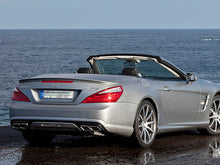 Carica l&#39;immagine nel visualizzatore di Gallery, AMG R231 SL Boot Trunk Spoiler lip supplied painted