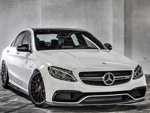 Carica l&#39;immagine nel visualizzatore di Gallery, C63 AMG Carbon Fiber Front Spoiler