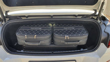 Carica l&#39;immagine nel visualizzatore di Gallery, BMW 8 Series Convertible Cabriolet Roadster bag Suitcase Set (G14)