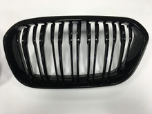 Indlæs billede til gallerivisning BMW 1 Series Twin Bar Black grilles