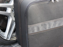 Afbeelding in Gallery-weergave laden, Ferrari California Interior Luggage Roadster bag Set